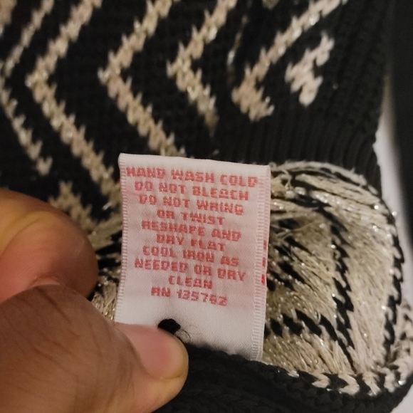 PARKER Women's Black Geometric Pattern Long Sleeve Knitted Sweater Size XSmall - Picture 10 of 15